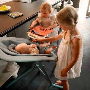 Cybex Lemo можно использовать как шезлонг для новорожденного